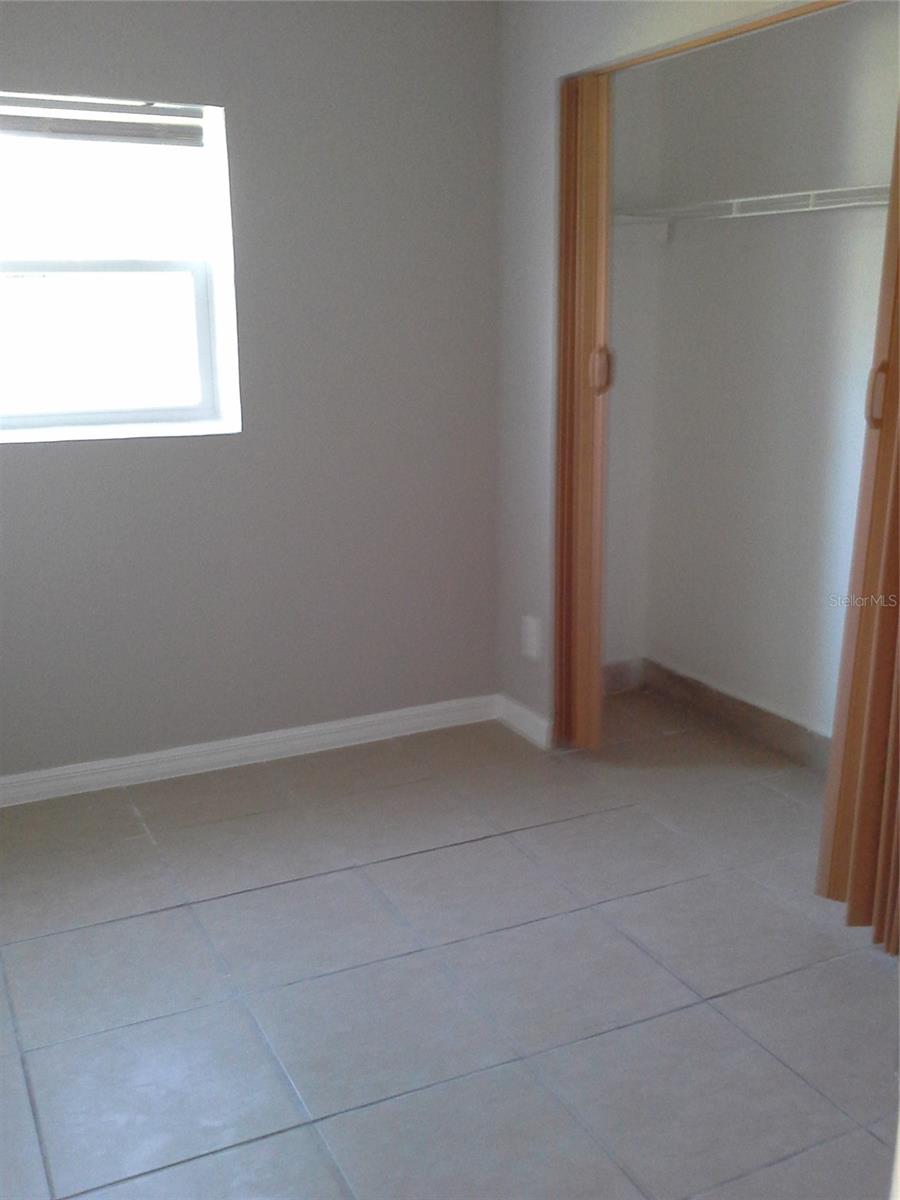 Listing photo id 14 for 11708 Balm Riverview Road