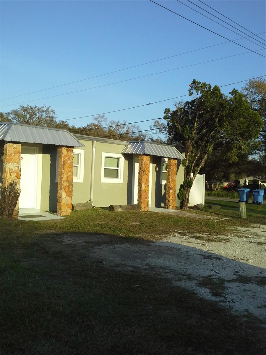Listing photo id 0 for 11708 Balm Riverview Road