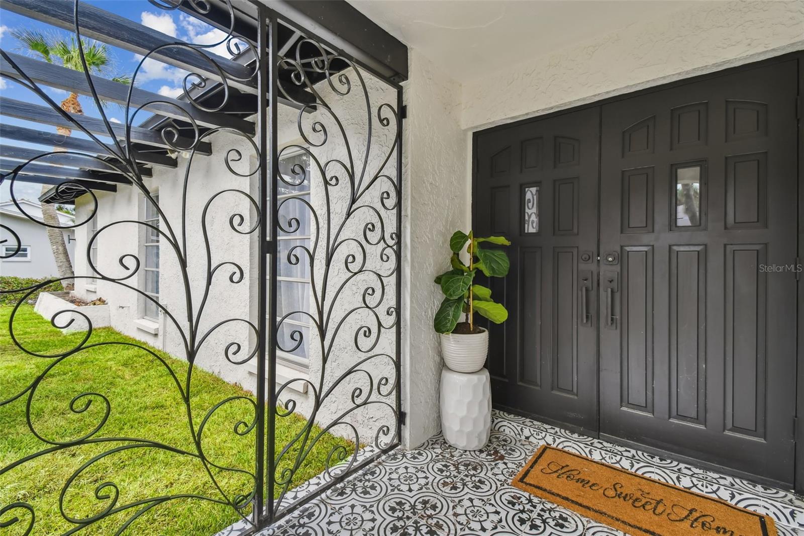 Image 3 of 95 For 6701 30th Street S