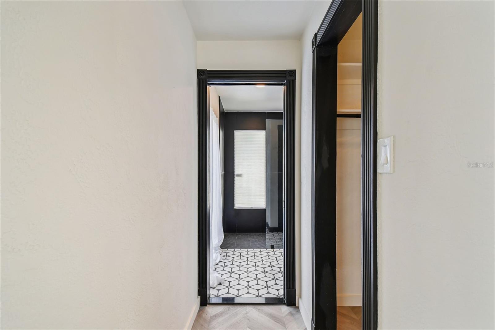 Image 38 of 95 For 6701 30th Street S