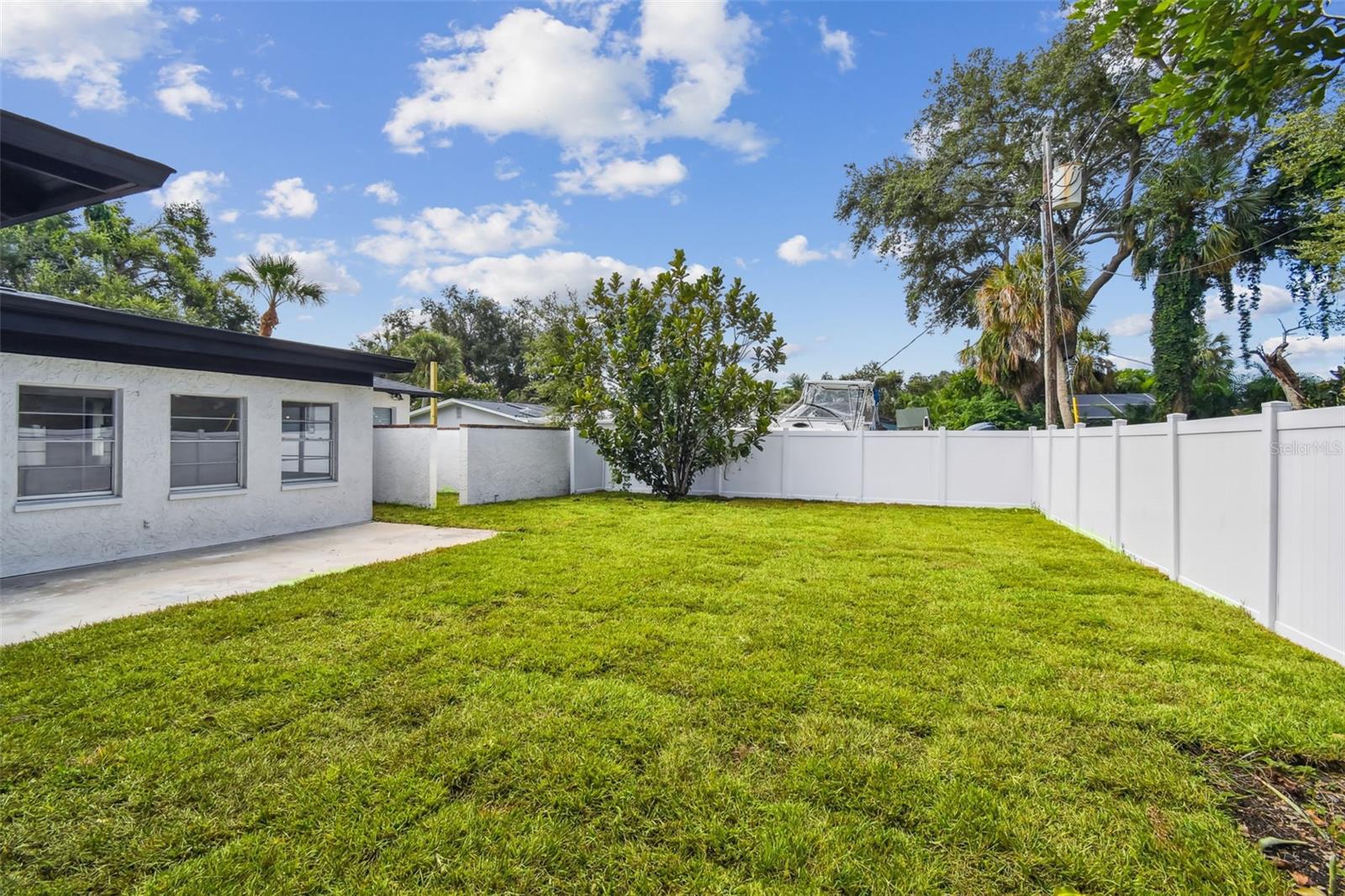 Image 74 of 95 For 6701 30th Street S