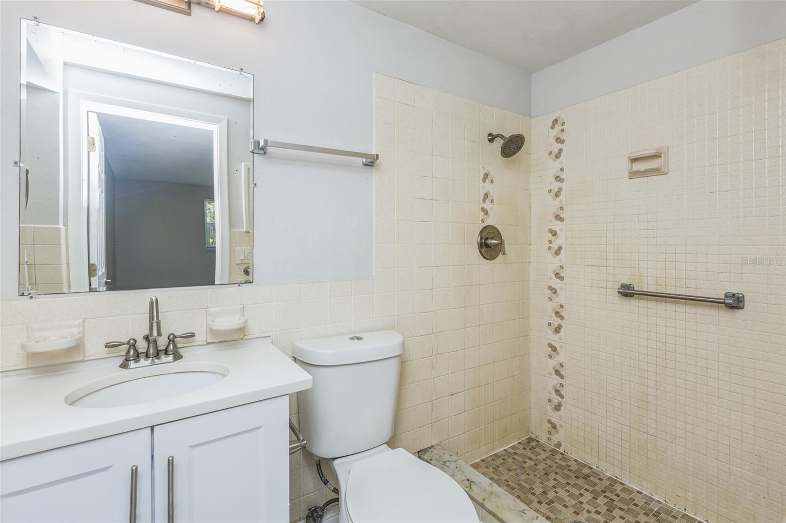 Image 11 of 32 For 5511 Georgia Avenue