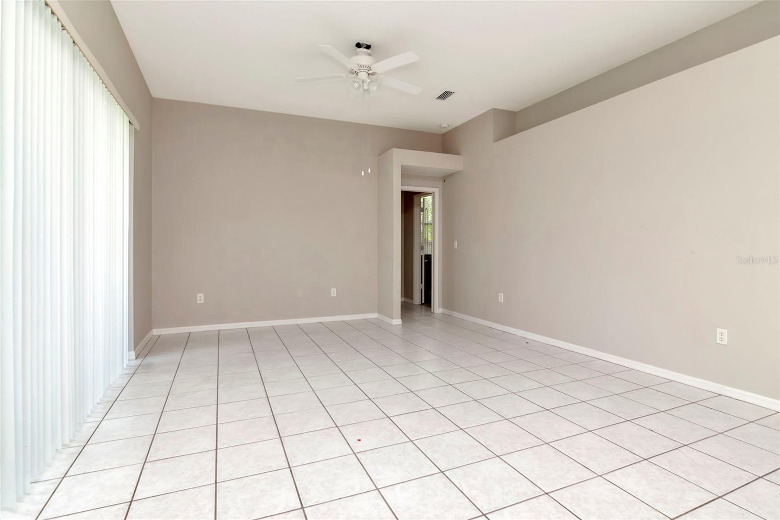 Image 26 of 50 For 6813 Regents Village Way