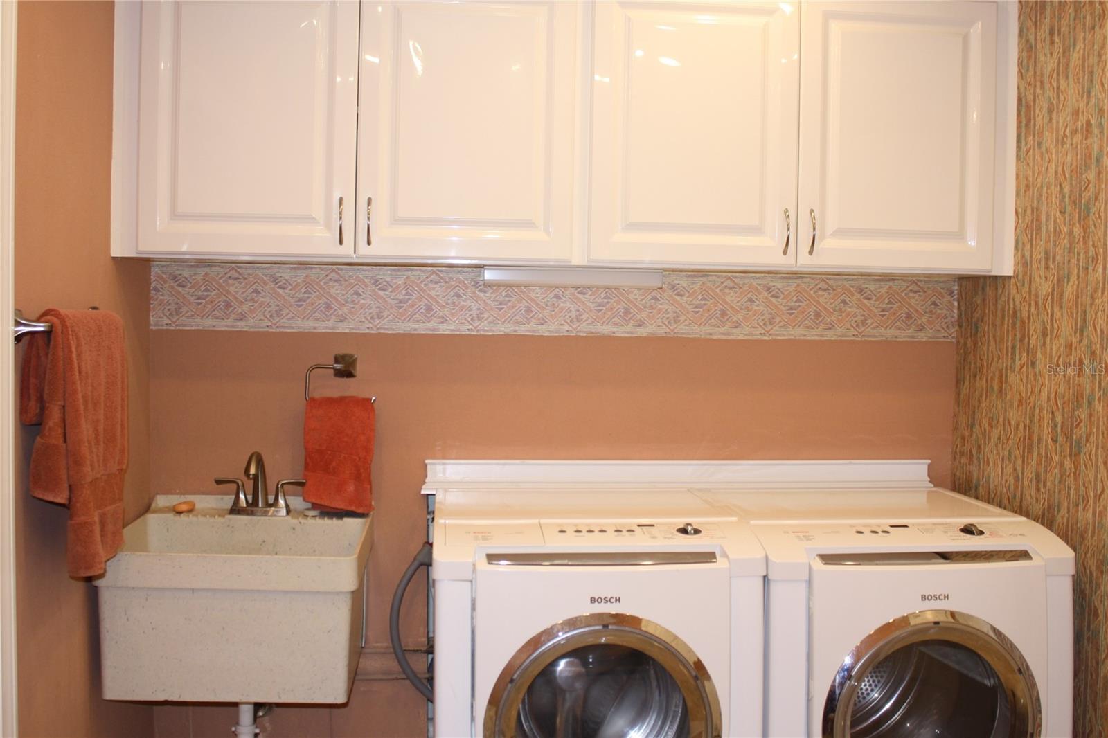 Image 21 of 51 For 12925 110th Avenue