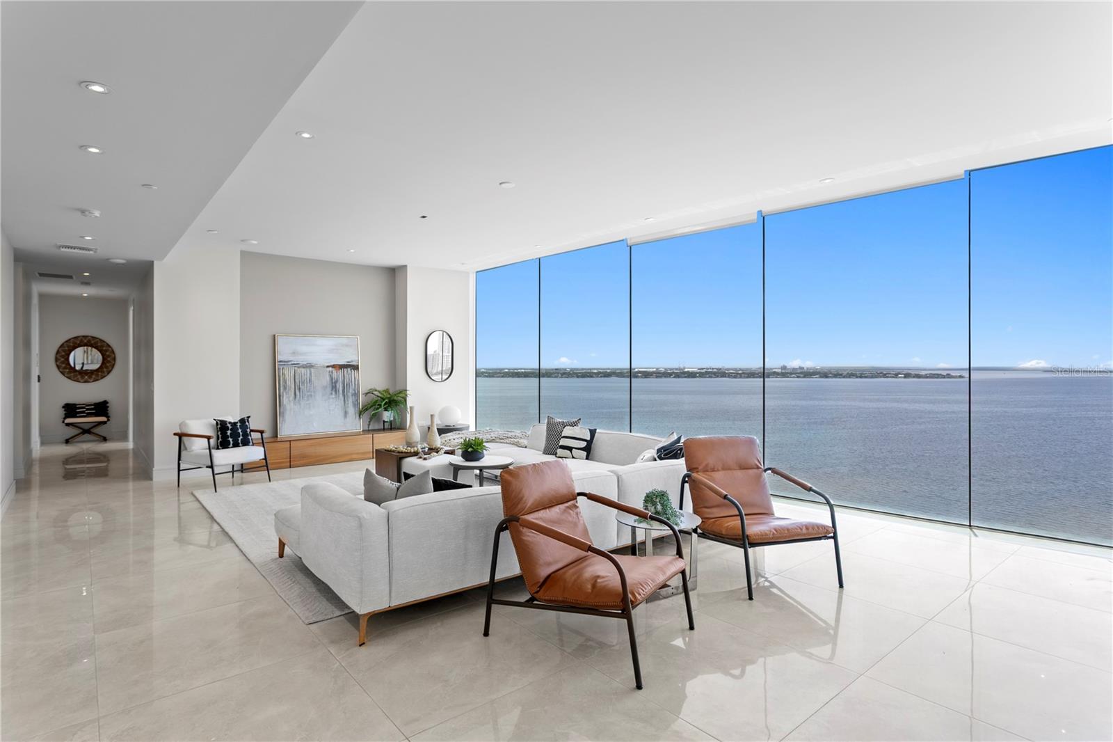 Image 10 of 93 For 2619 Bayshore Boulevard 1400