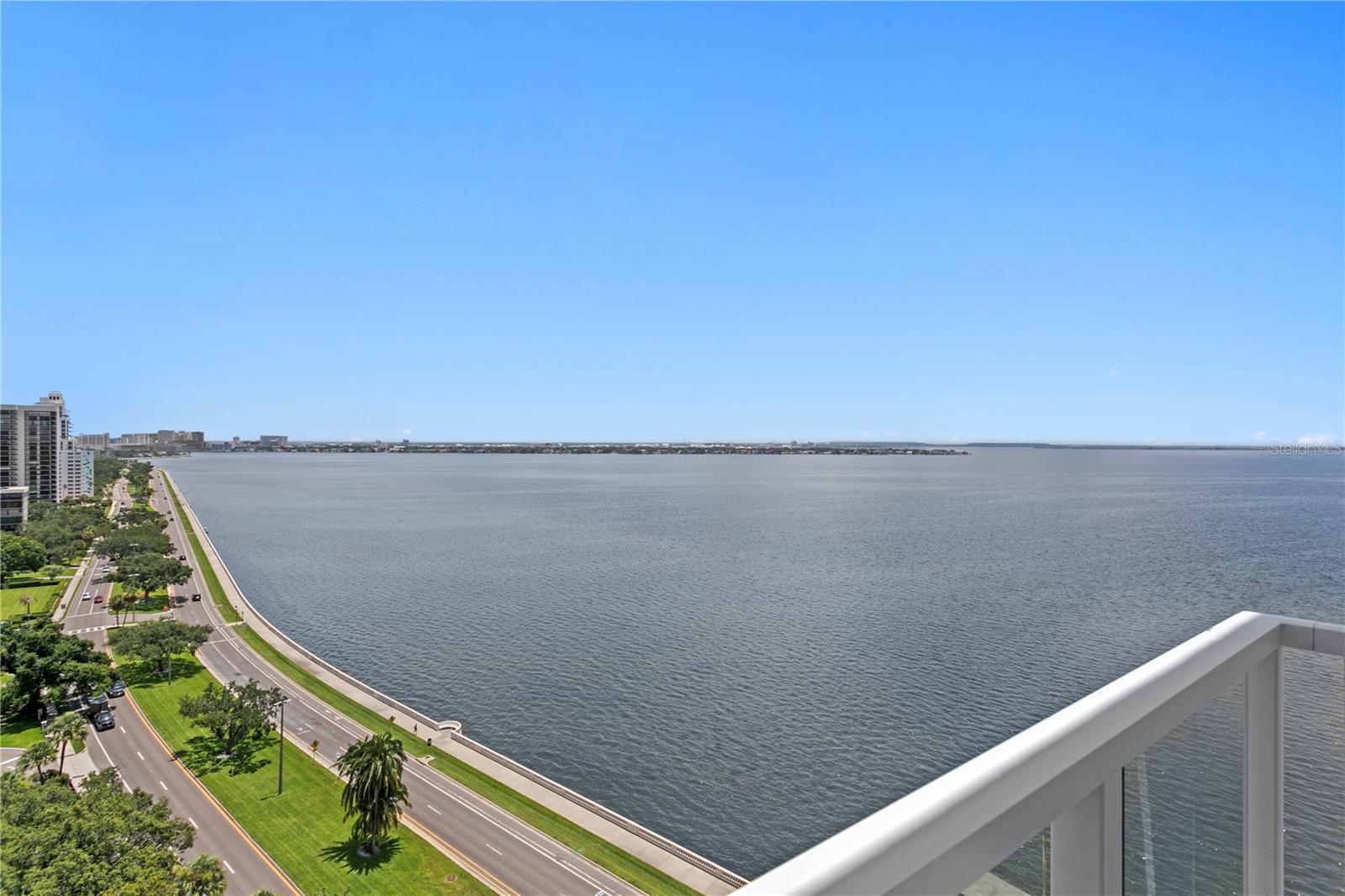 Image 2 of 93 For 2619 Bayshore Boulevard 1400