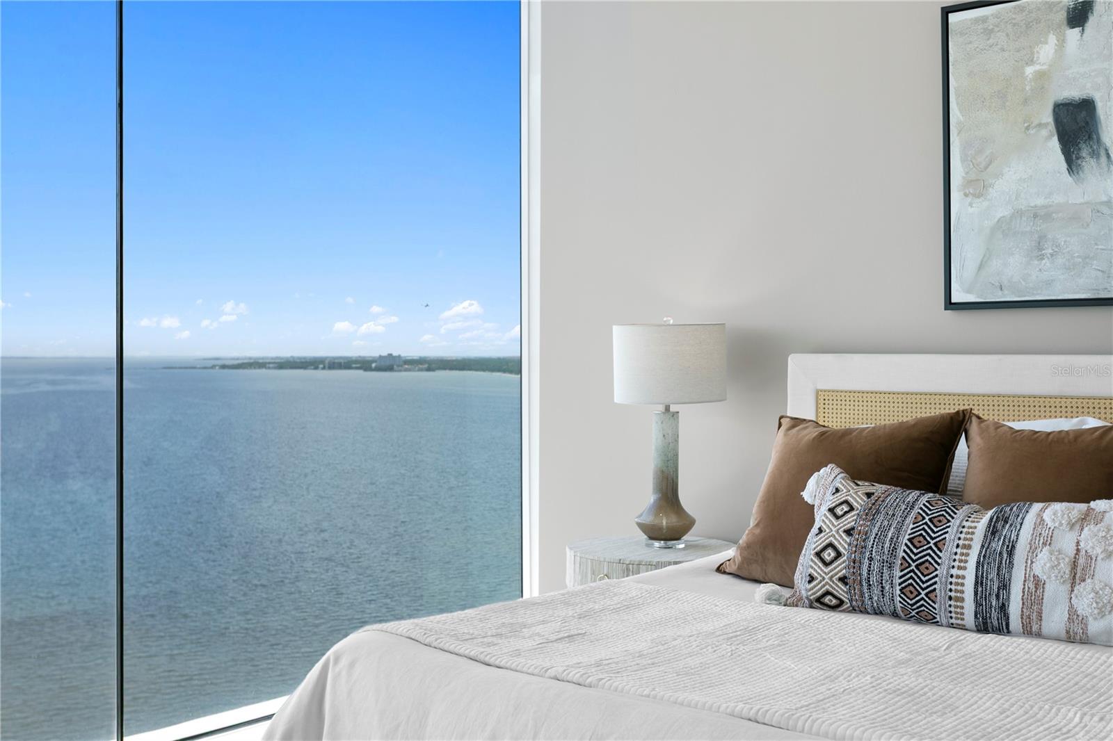 Image 32 of 93 For 2619 Bayshore Boulevard 1400
