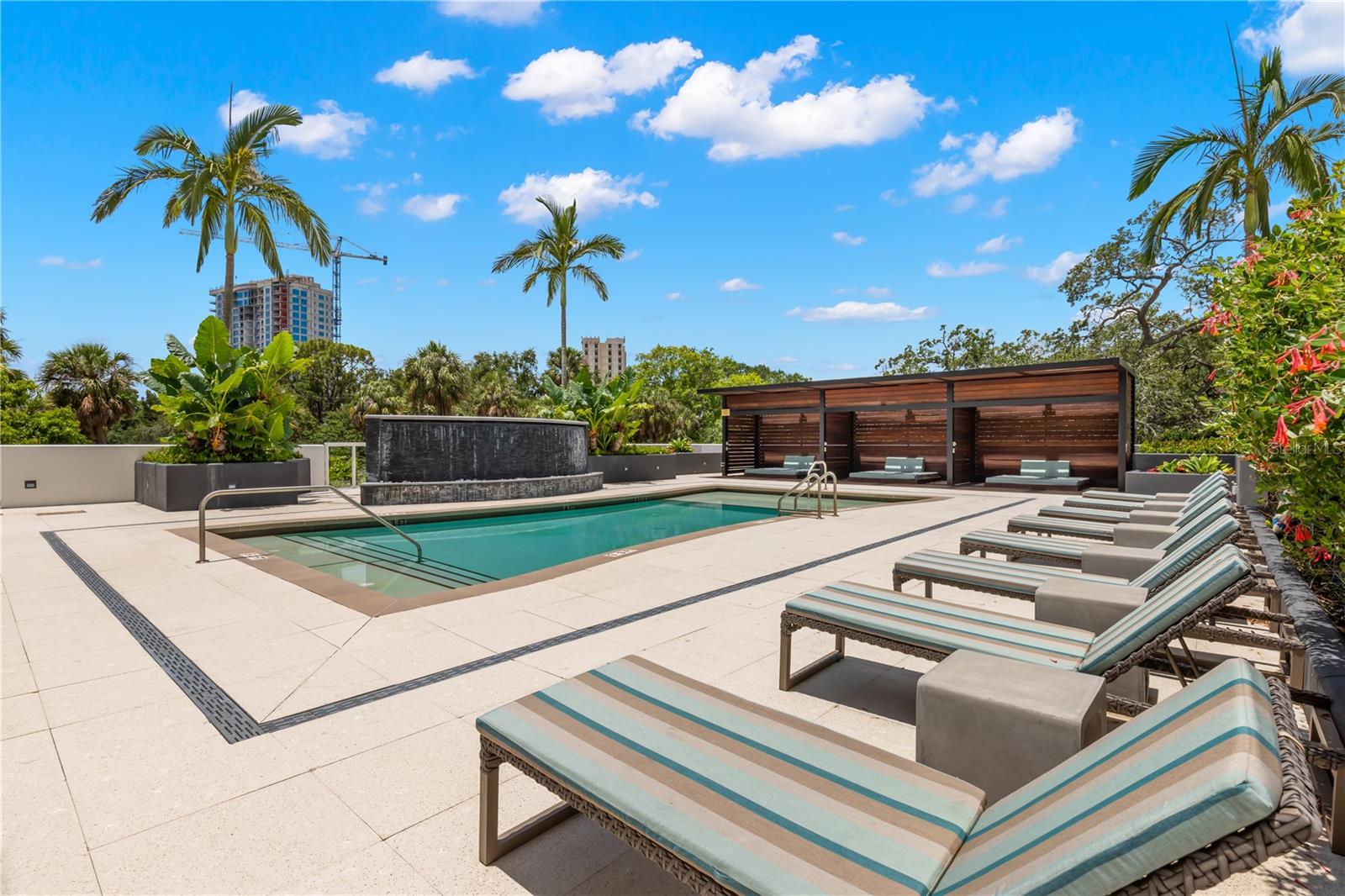 Image 49 of 93 For 2619 Bayshore Boulevard 1400