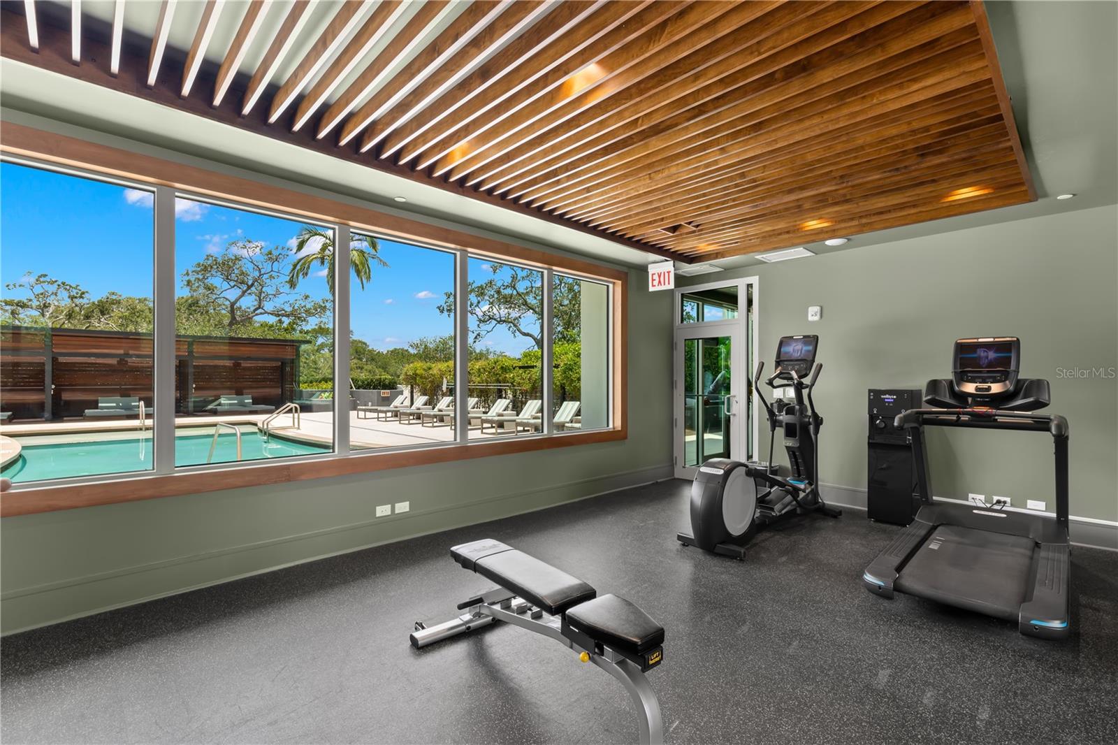 Image 58 of 93 For 2619 Bayshore Boulevard 1400