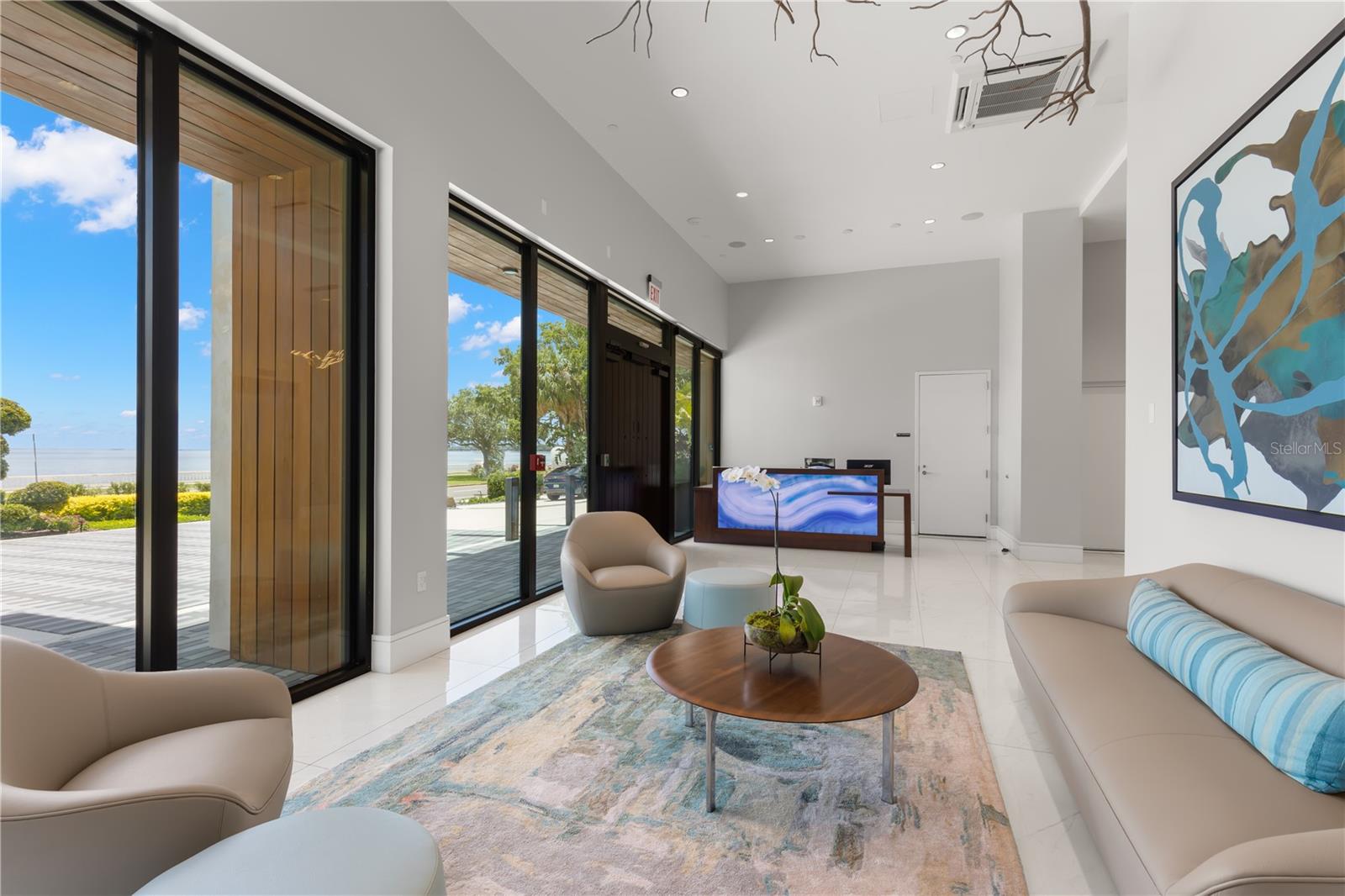 Image 59 of 93 For 2619 Bayshore Boulevard 1400