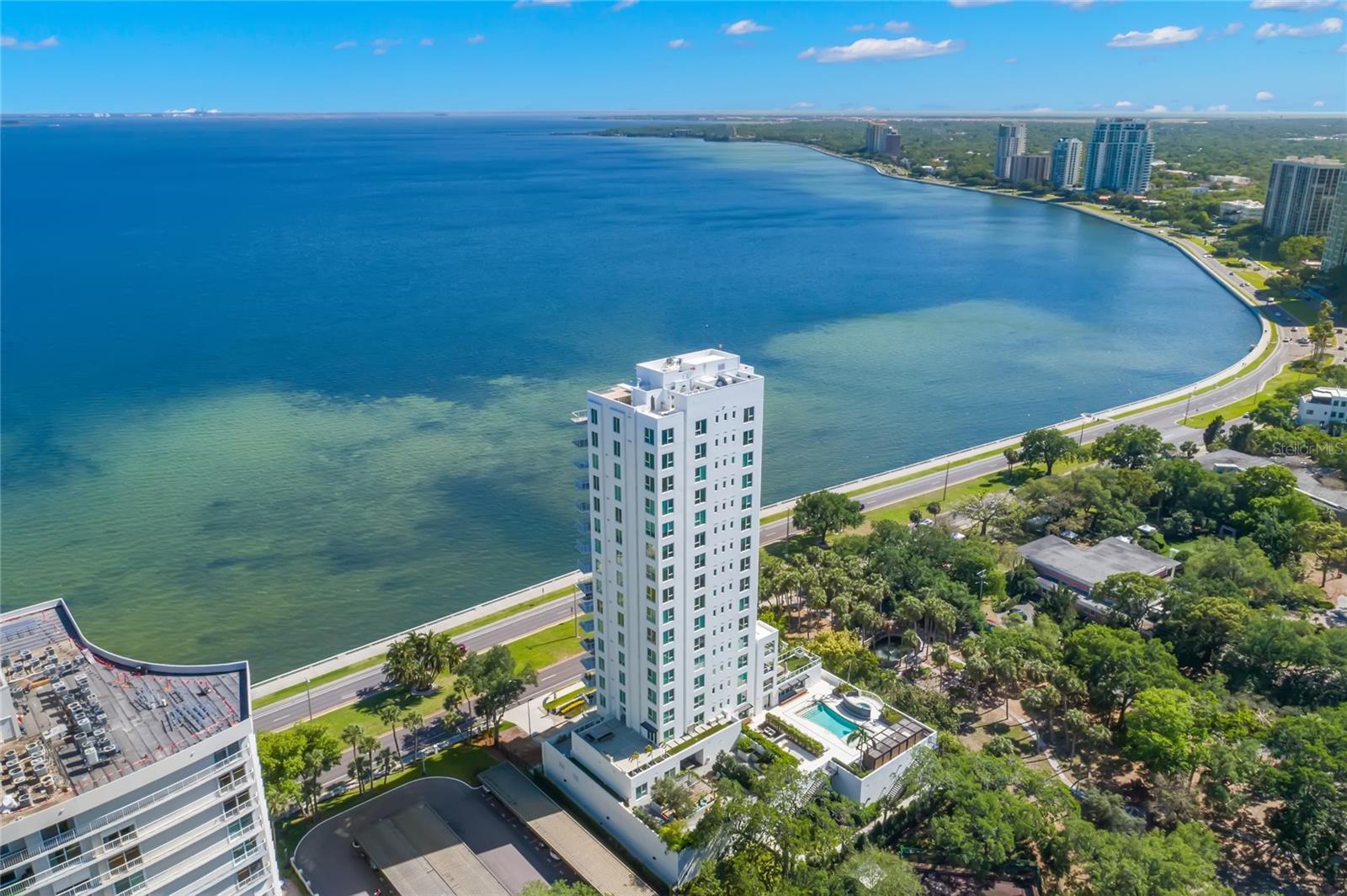 Image 63 of 93 For 2619 Bayshore Boulevard 1400