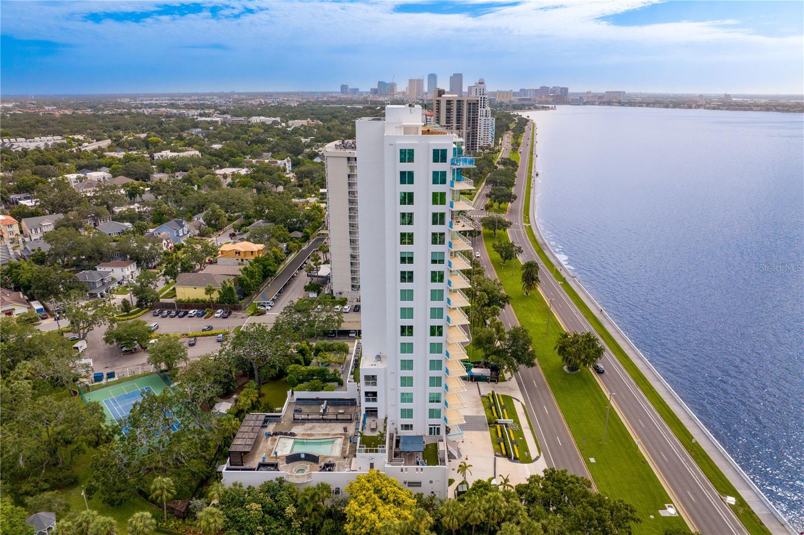 Image 75 of 93 For 2619 Bayshore Boulevard 1400