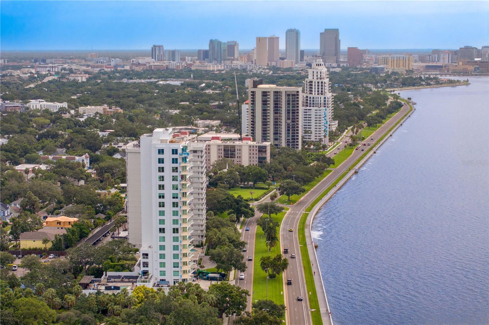 Image 76 of 93 For 2619 Bayshore Boulevard 1400