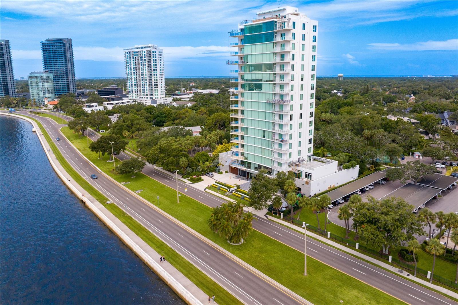 Image 86 of 93 For 2619 Bayshore Boulevard 1400