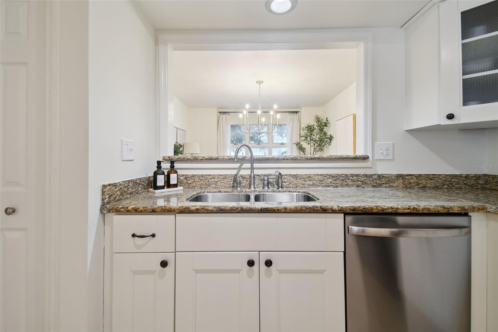 Image 13 of 51 For 4835 Flamingo Road