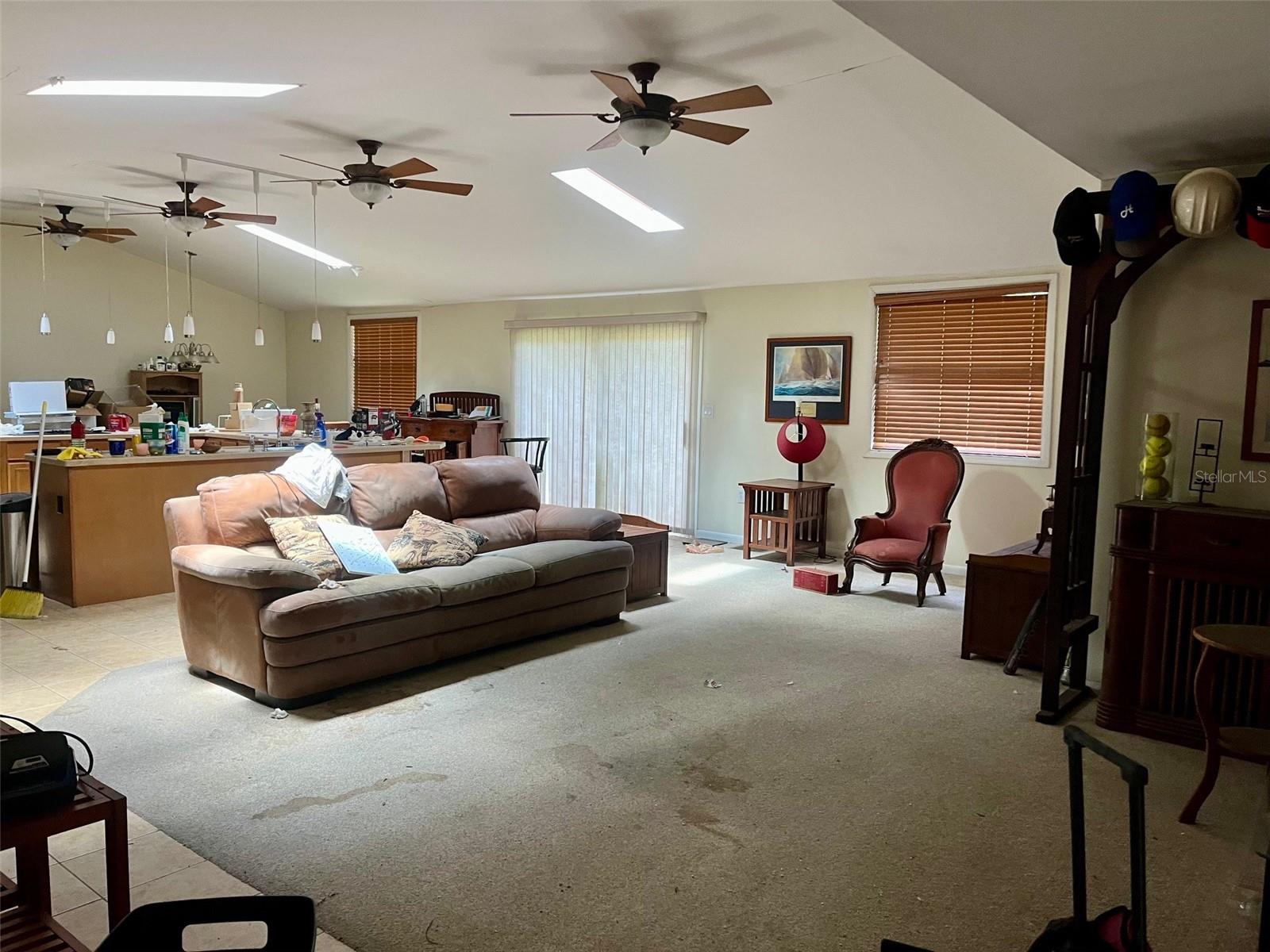 Image 10 of 25 For 12025 Riverhills Drive