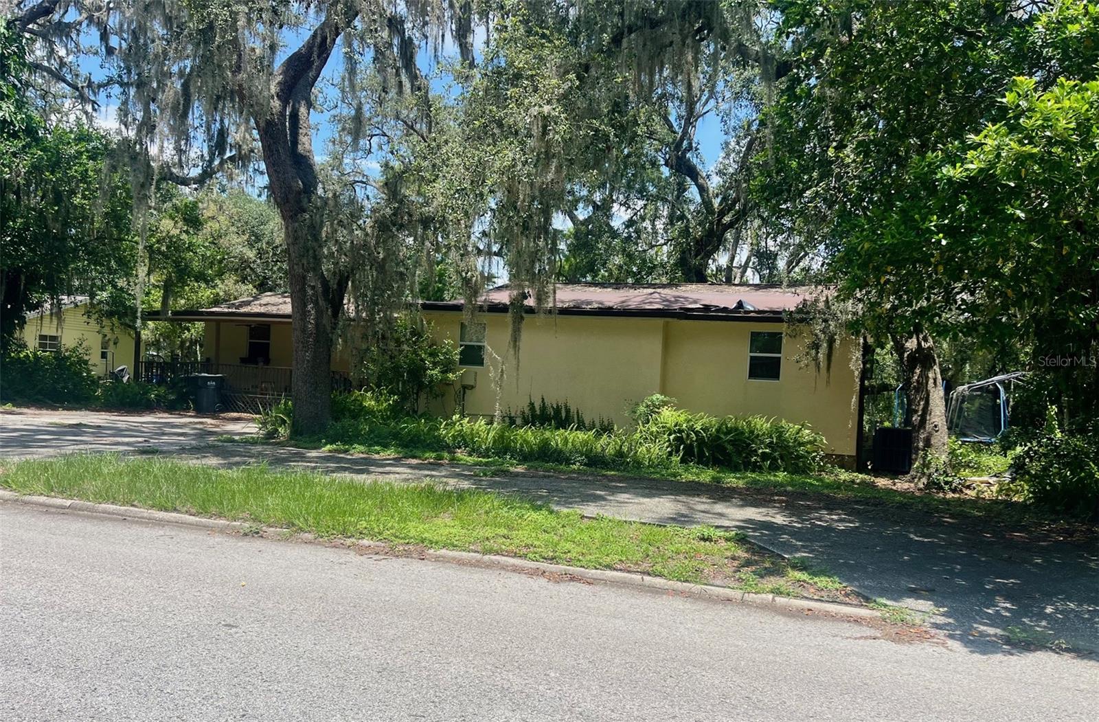 Image 2 of 25 For 12025 Riverhills Drive
