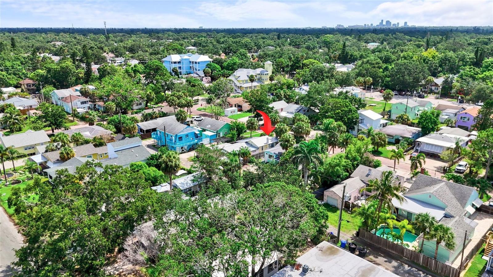 Listing photo id 0 for 3025 56th Street S