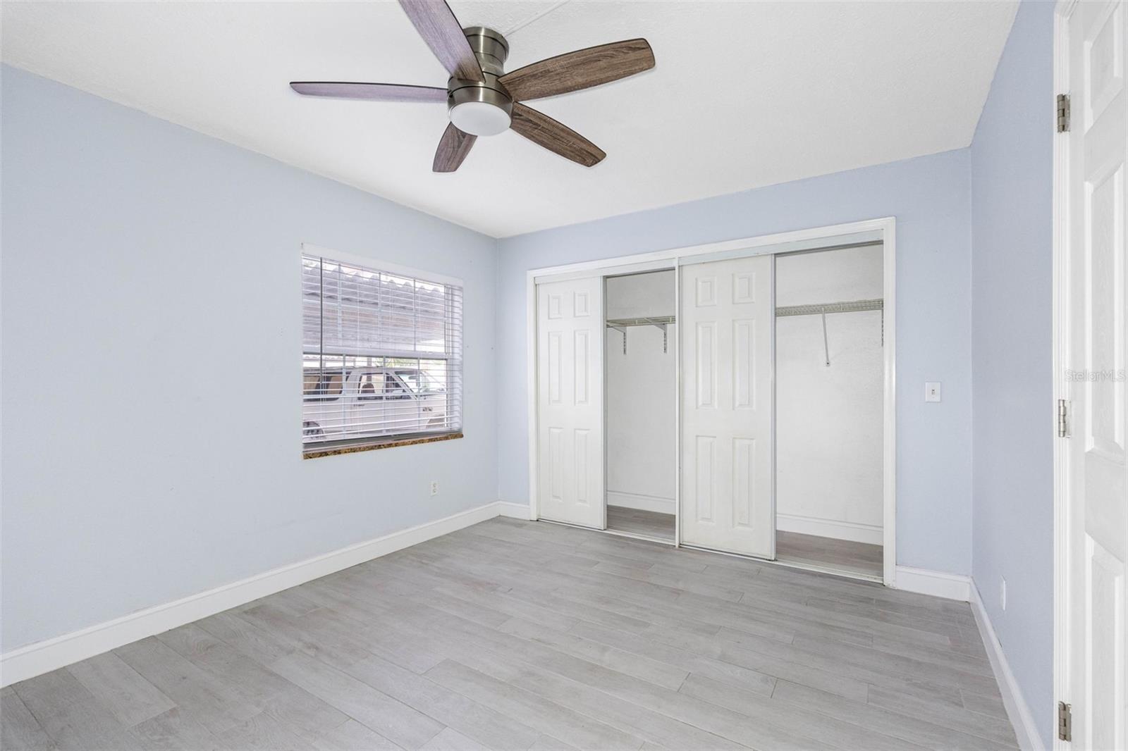 Image 16 of 39 For 4611 North B Street 129