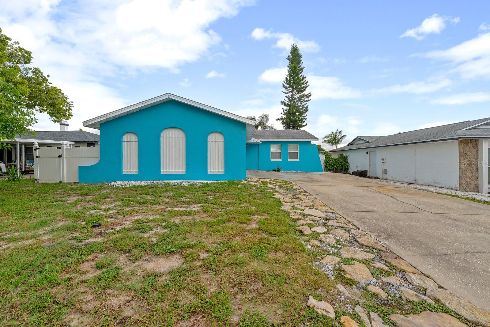 Image 2 of 20 For 1703 Cromwell Drive