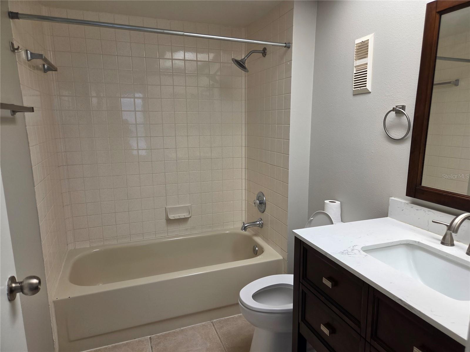Image 20 of 45 For 7808 Niagara Avenue 222