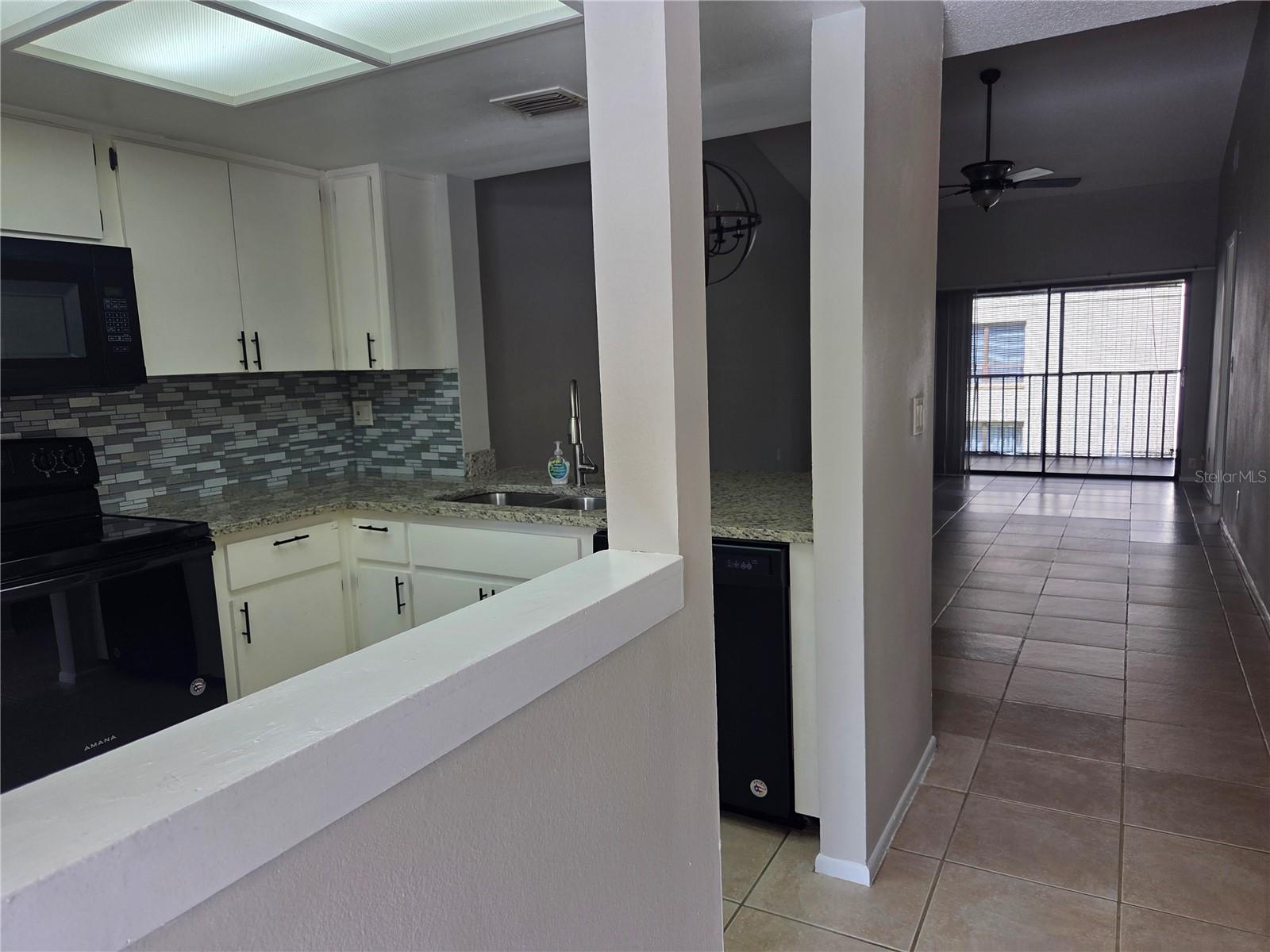 Image 4 of 45 For 7808 Niagara Avenue 222