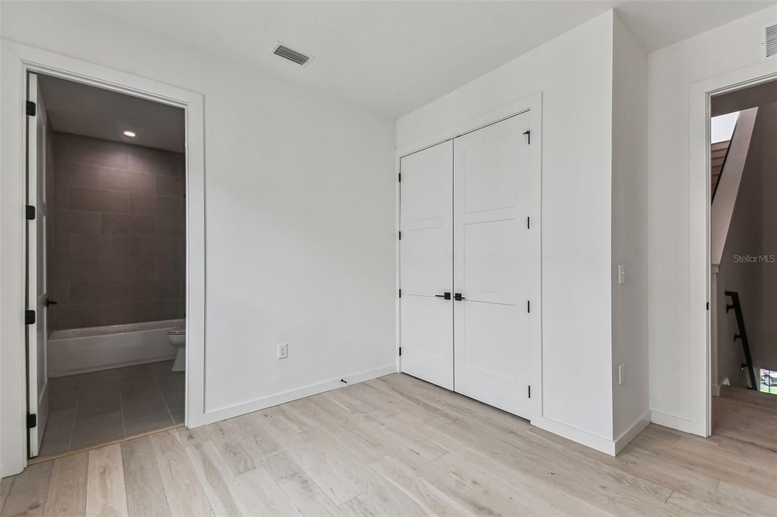 Image 34 of 61 For 1218 Kay Street 3