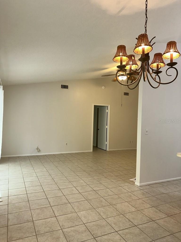 Image 6 of 26 For 4002 Shoreside Circle