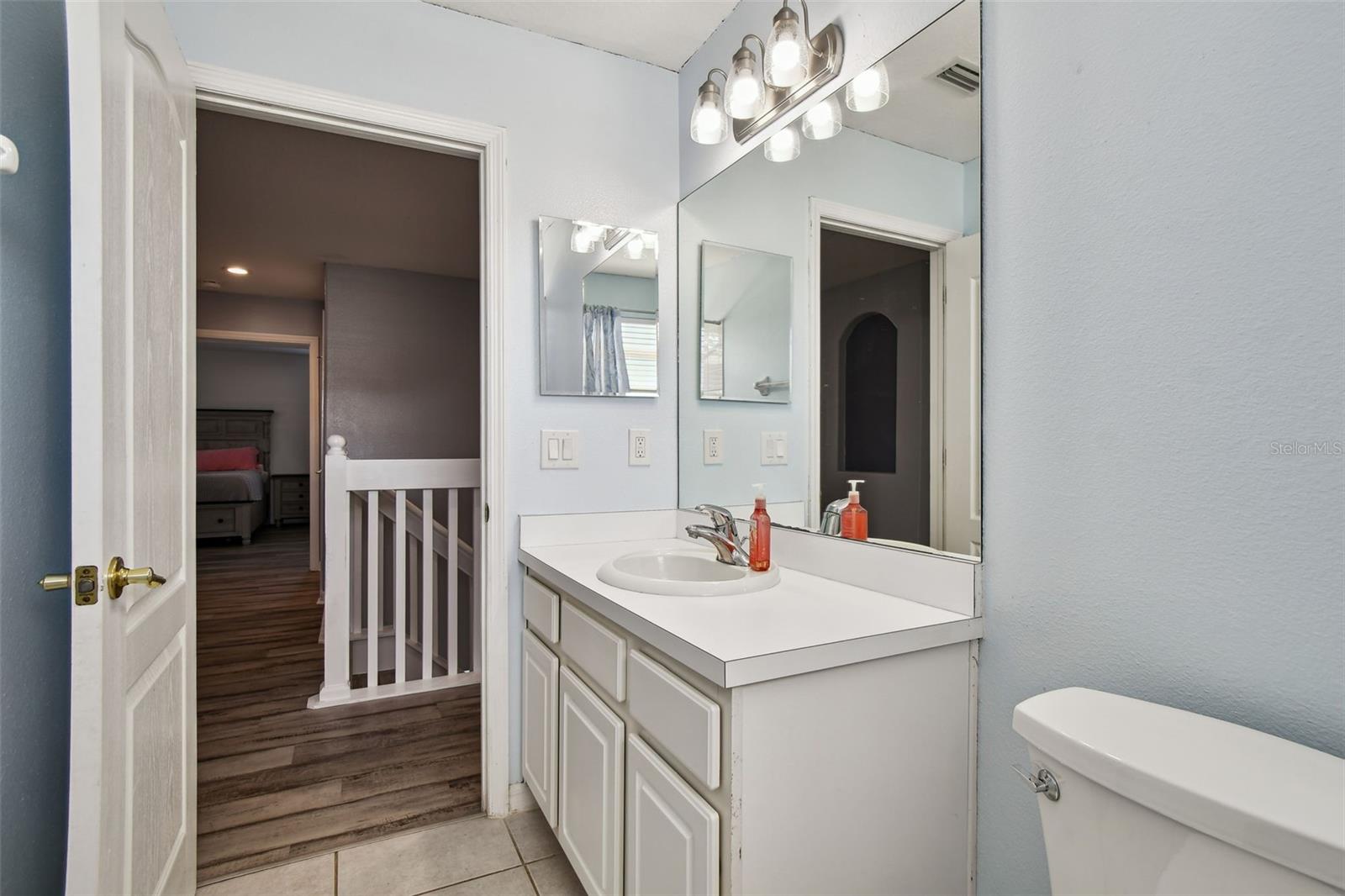 Image 45 of 54 For 19024 Fishermans Bend Drive