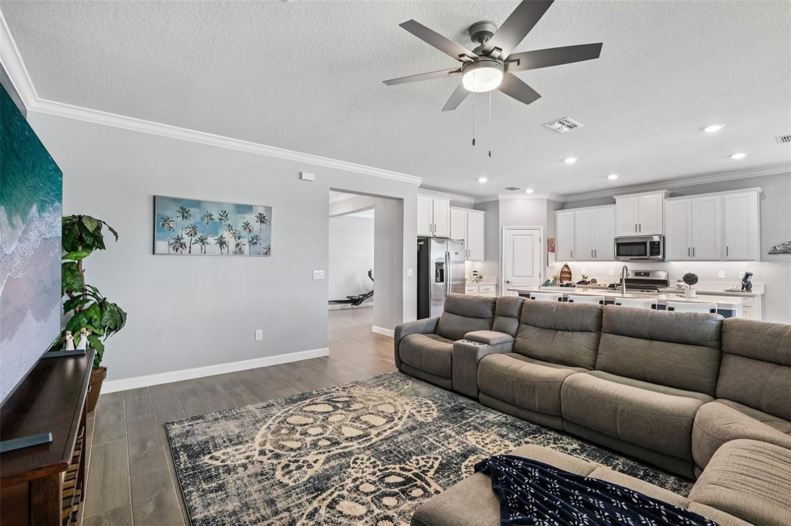 Image 13 of 72 For 17253 Star Banks Street 17253