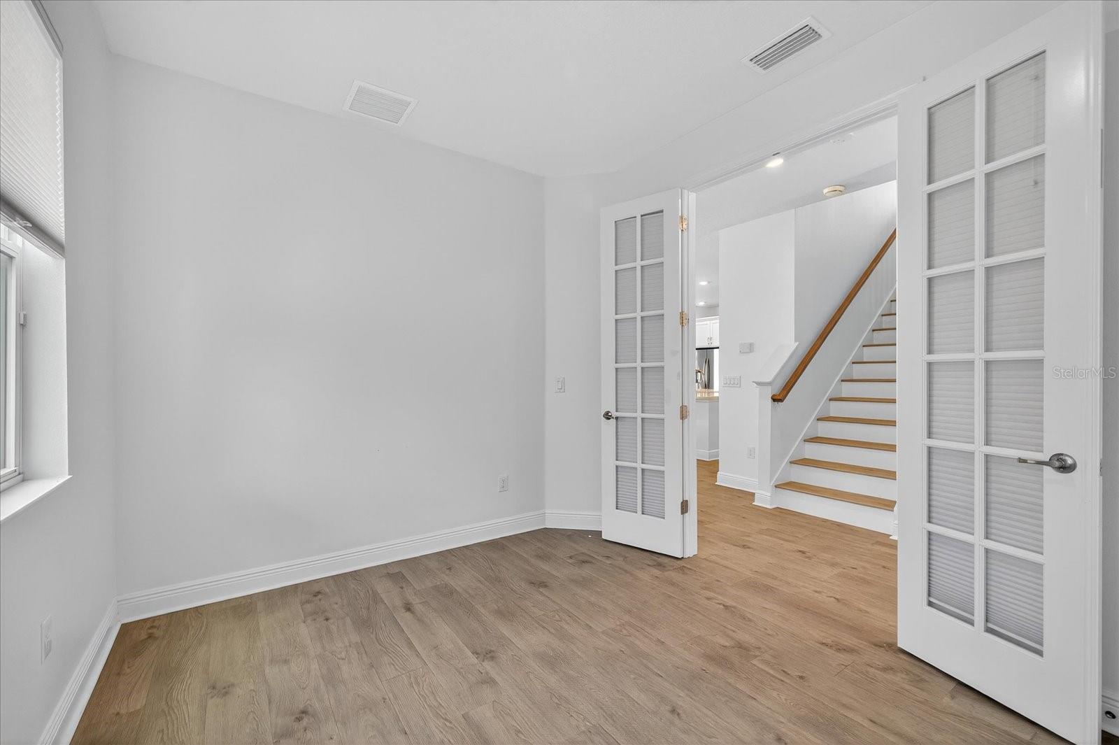 Image 16 of 53 For 2409 Gray Street