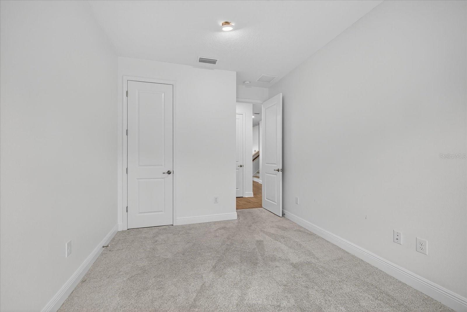 Image 20 of 53 For 2409 Gray Street
