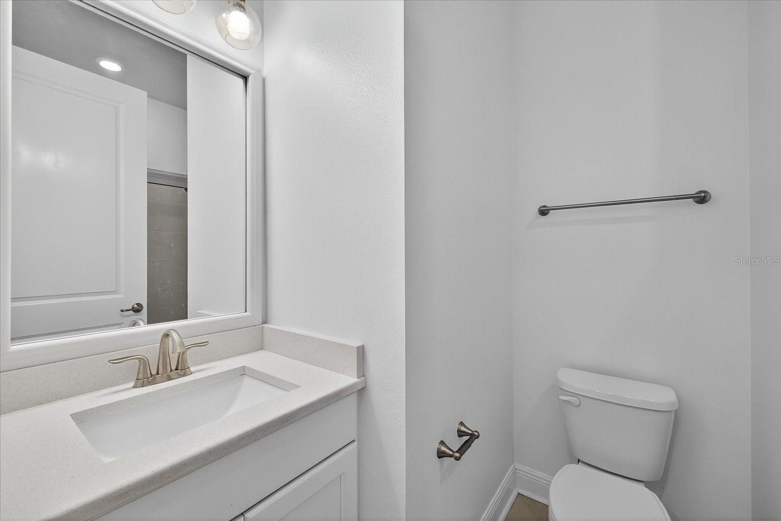 Image 21 of 53 For 2409 Gray Street