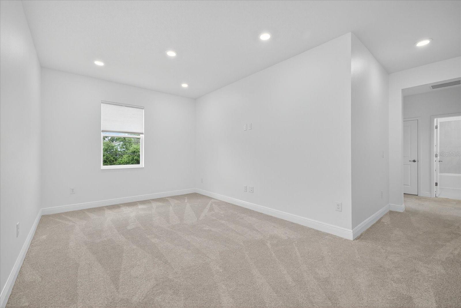 Image 33 of 53 For 2409 Gray Street