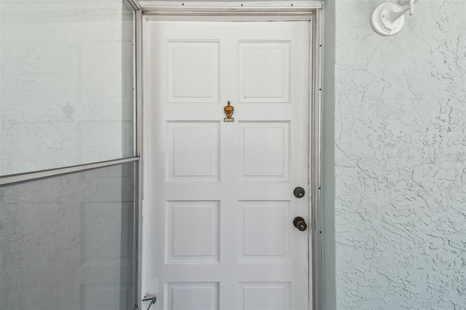 Image 3 of 53 For 701 Poinsettia Road 124