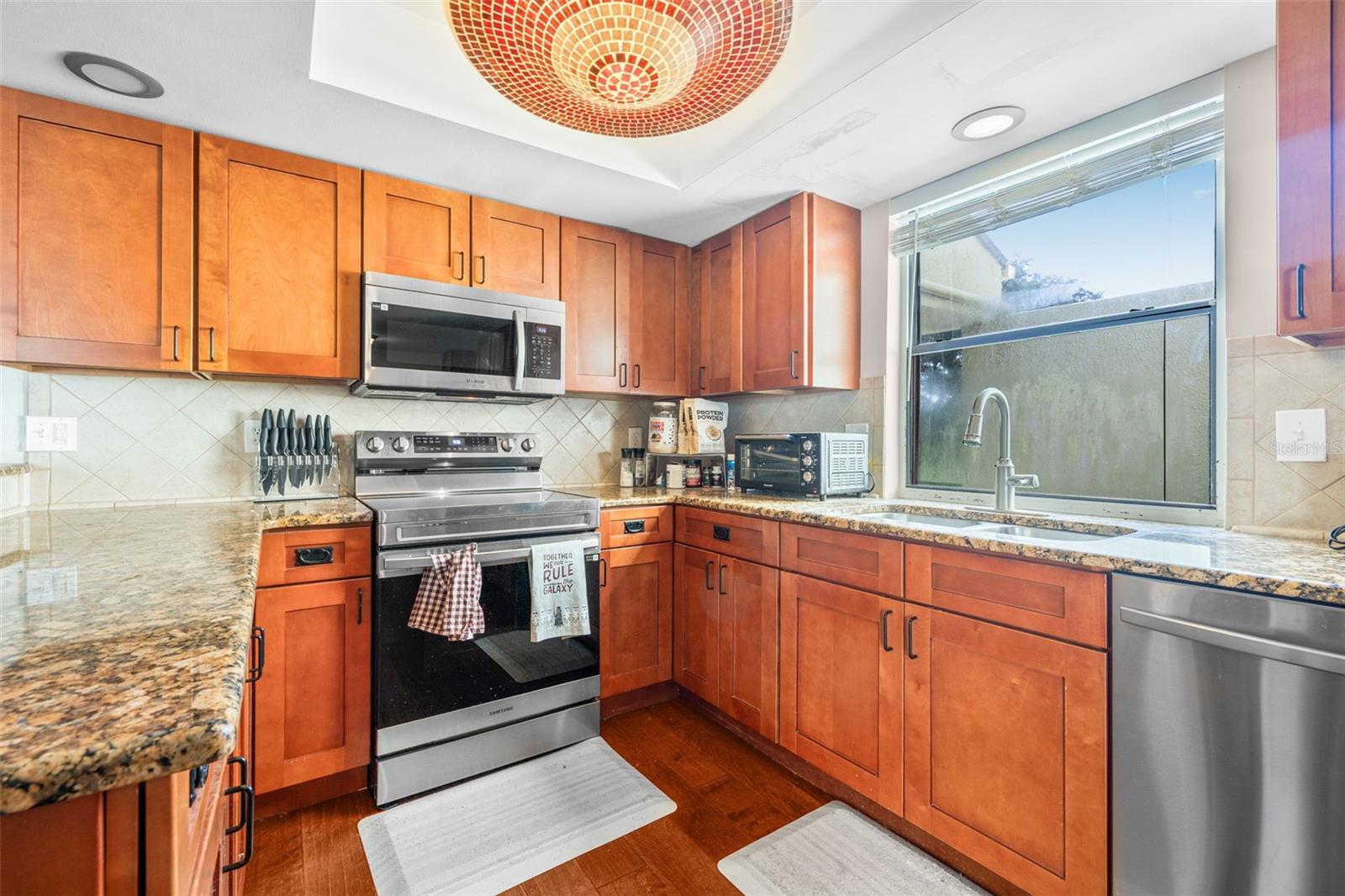 Image 10 of 23 For 13509 Palmwood Lane