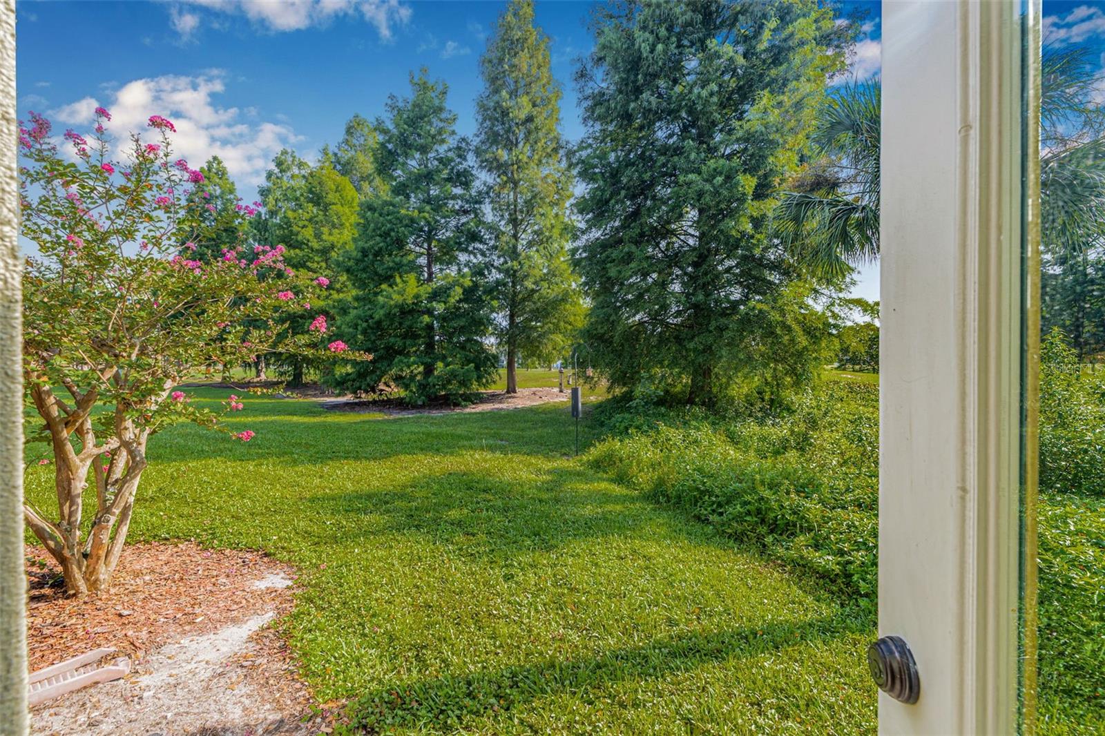Image 16 of 23 For 13509 Palmwood Lane