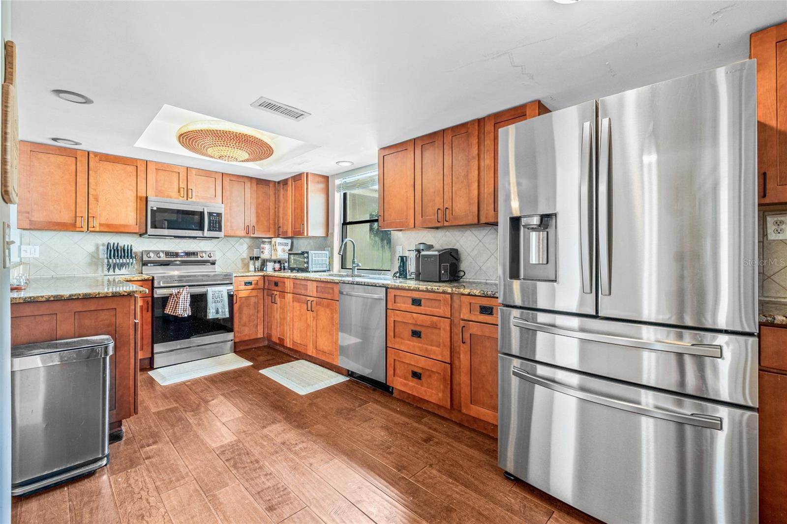 Image 9 of 23 For 13509 Palmwood Lane