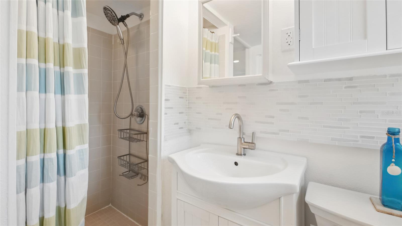 Image 18 of 41 For 3025 56th Street S
