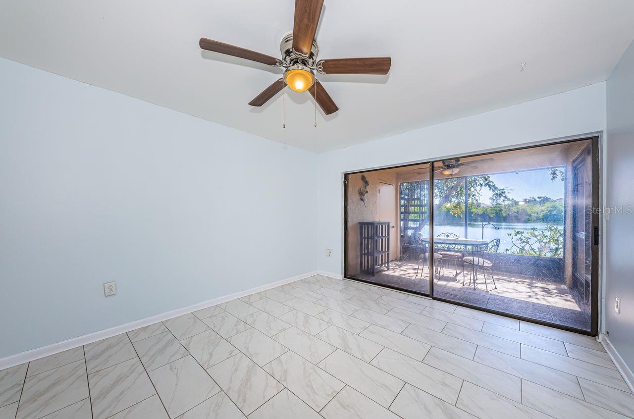 Image 24 of 93 For 10735 Village Club Circle N 104