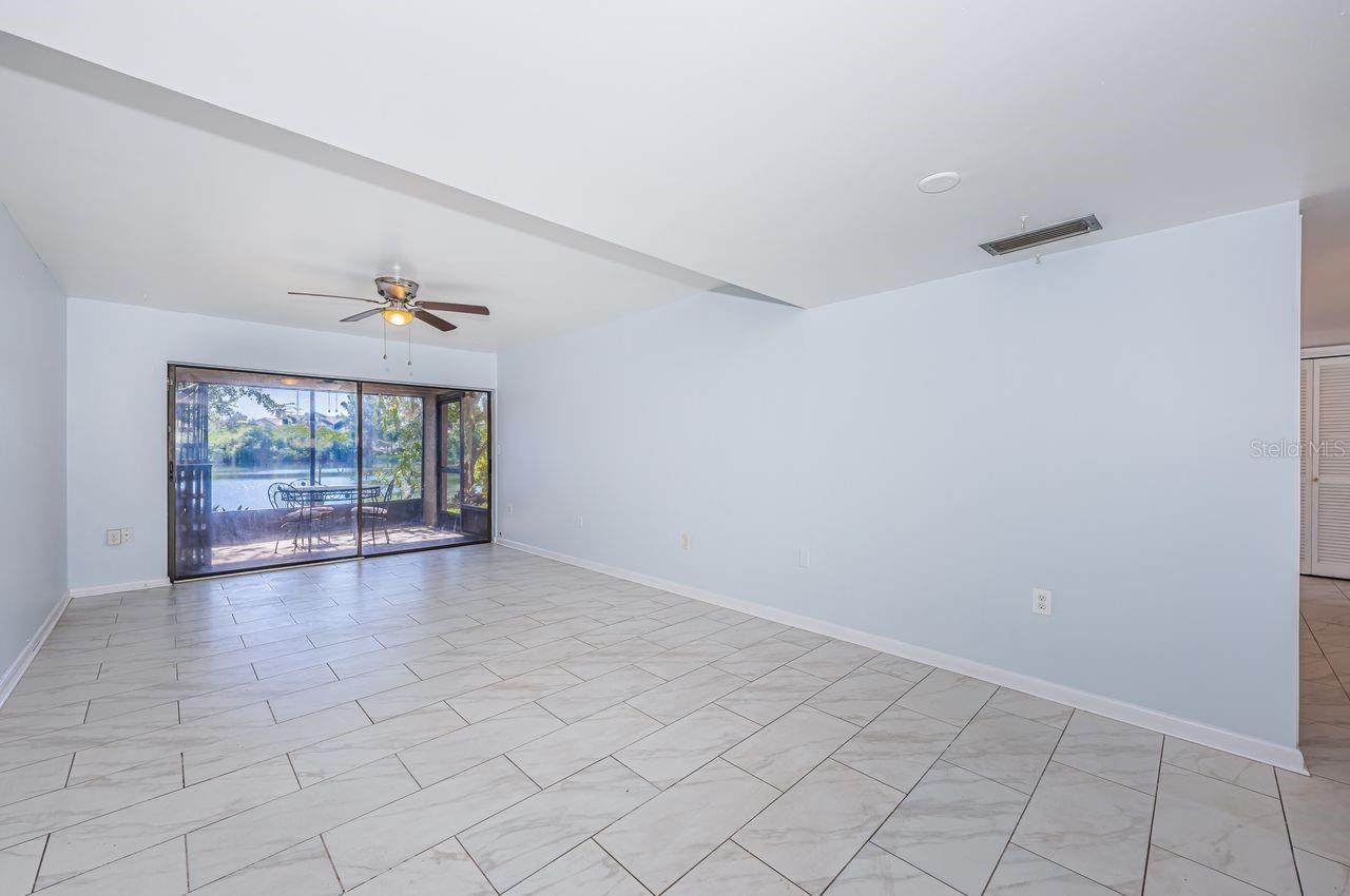 Image 26 of 93 For 10735 Village Club Circle N 104