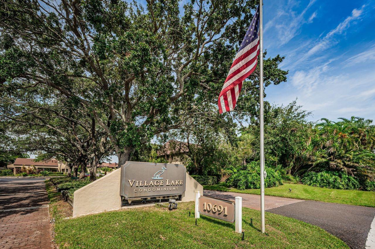 Image 3 of 93 For 10735 Village Club Circle N 104