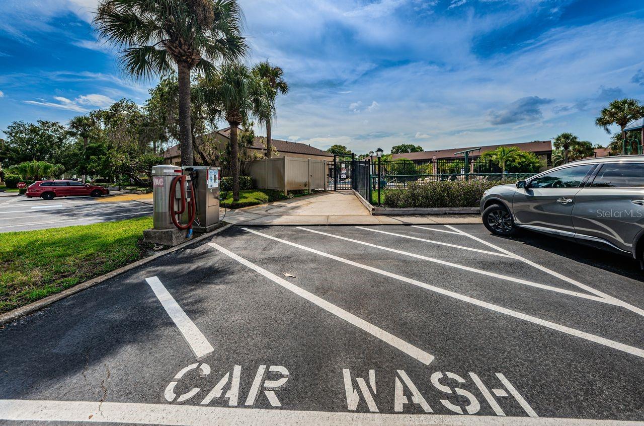 Image 78 of 93 For 10735 Village Club Circle N 104