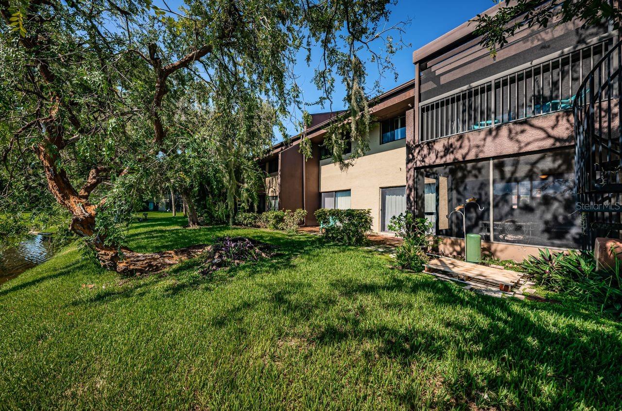 Image 9 of 93 For 10735 Village Club Circle N 104