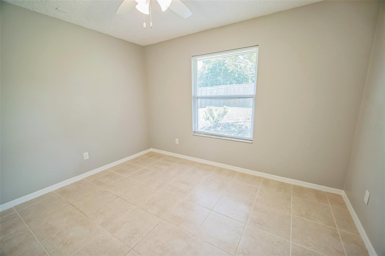Image 18 of 30 For 4024 White Pine Lane