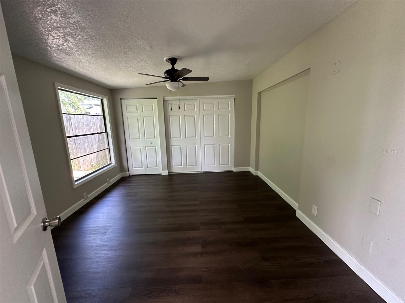 Image 10 of 11 For 1625 39th Avenue Drive E