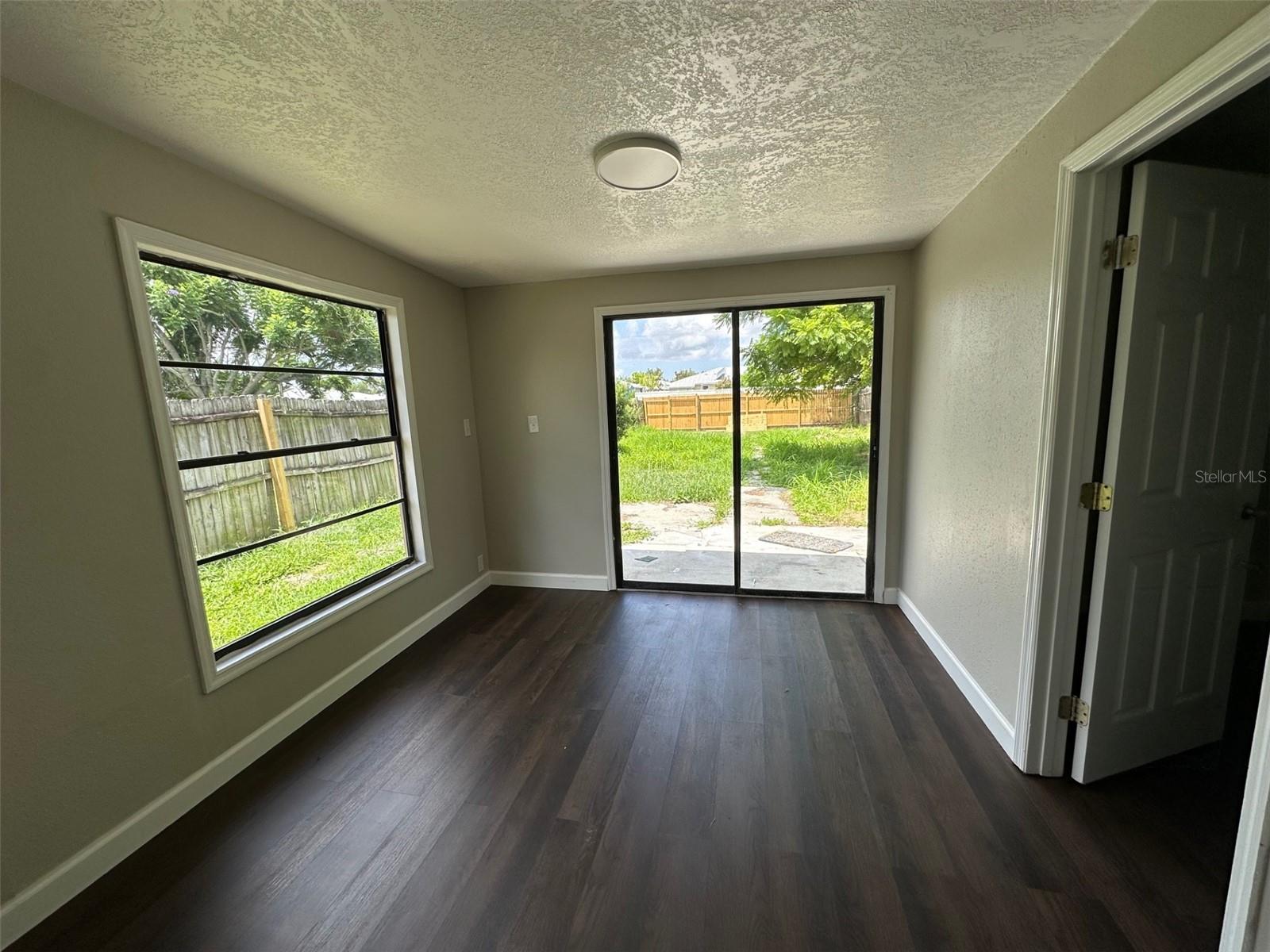 Image 11 of 11 For 1625 39th Avenue Drive E