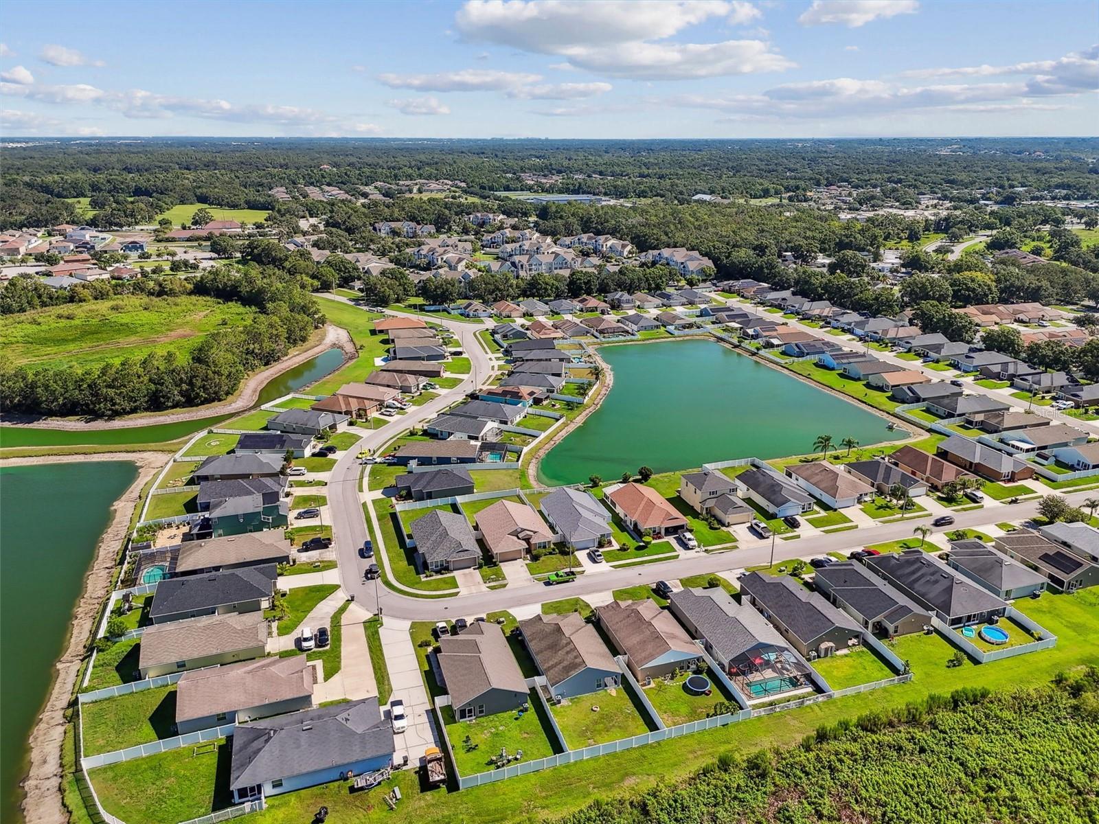 Image 4 of 36 For 3085 Grand Preserve Boulevard