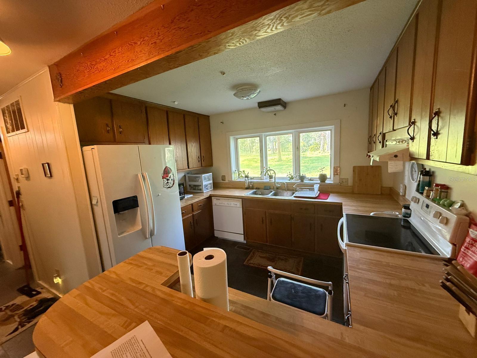 Image 10 of 29 For 10407 River Wood Drive