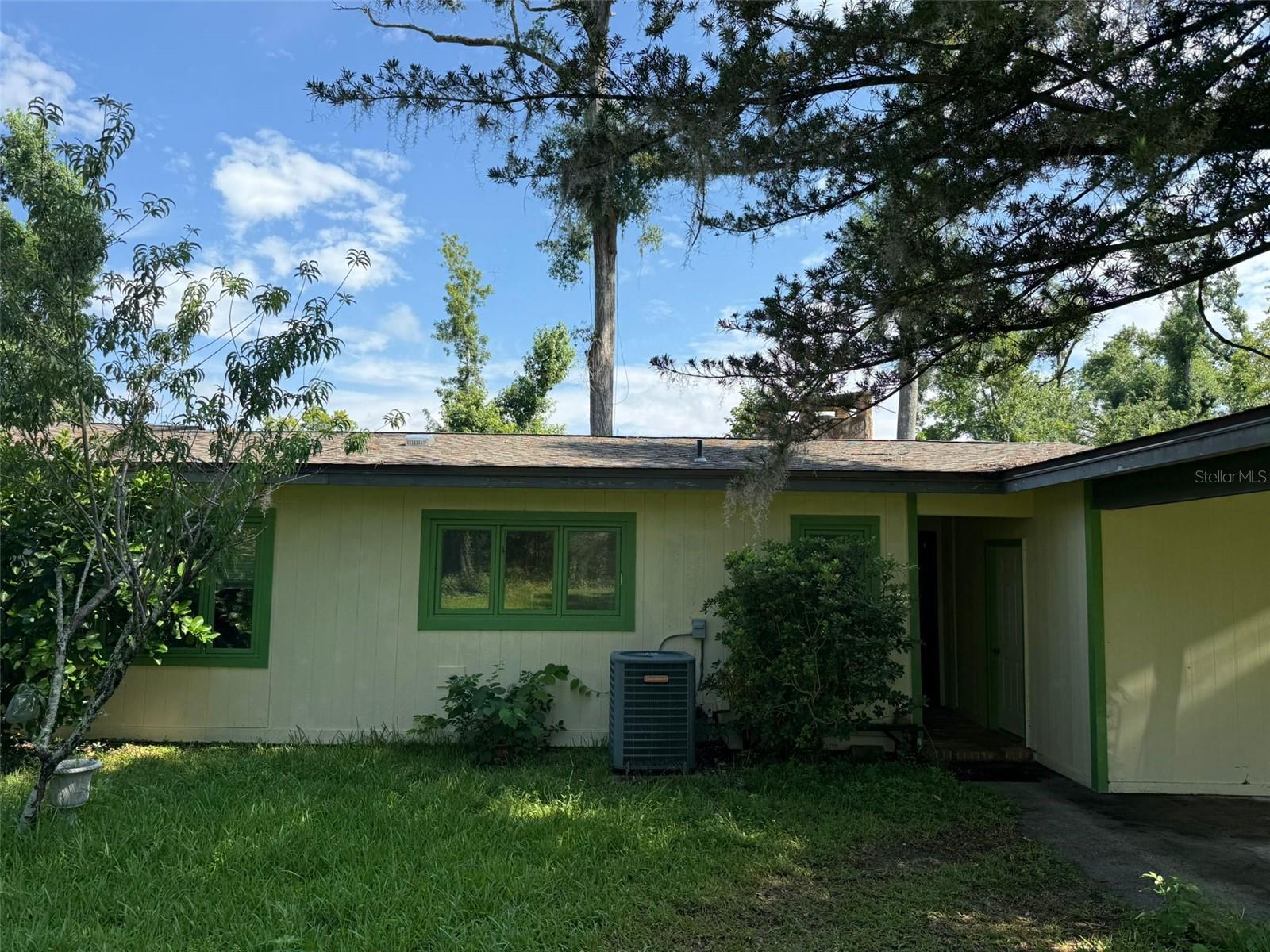 Image 4 of 29 For 10407 River Wood Drive